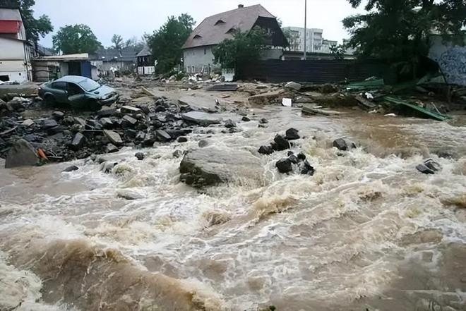 早就该炸掉？令陕西人民怨声载道的三门峡大坝是壮举还是教训？(图16)